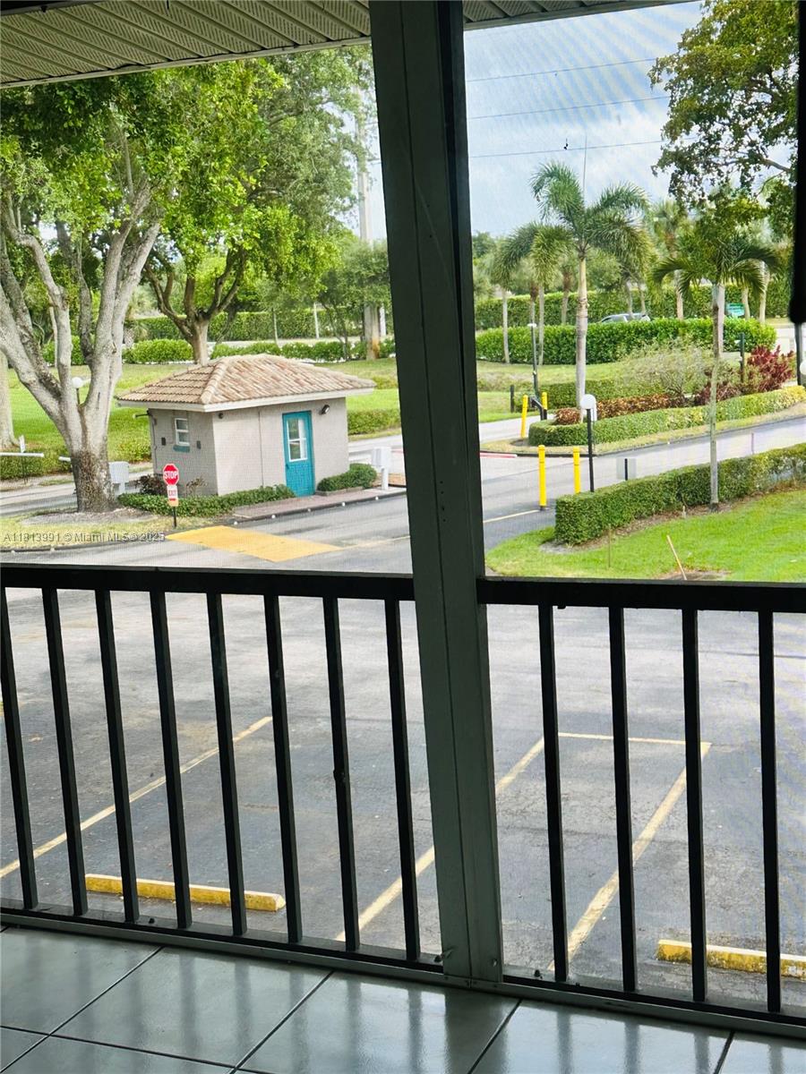 BENT TREE GARDENS WEST CO - Residential