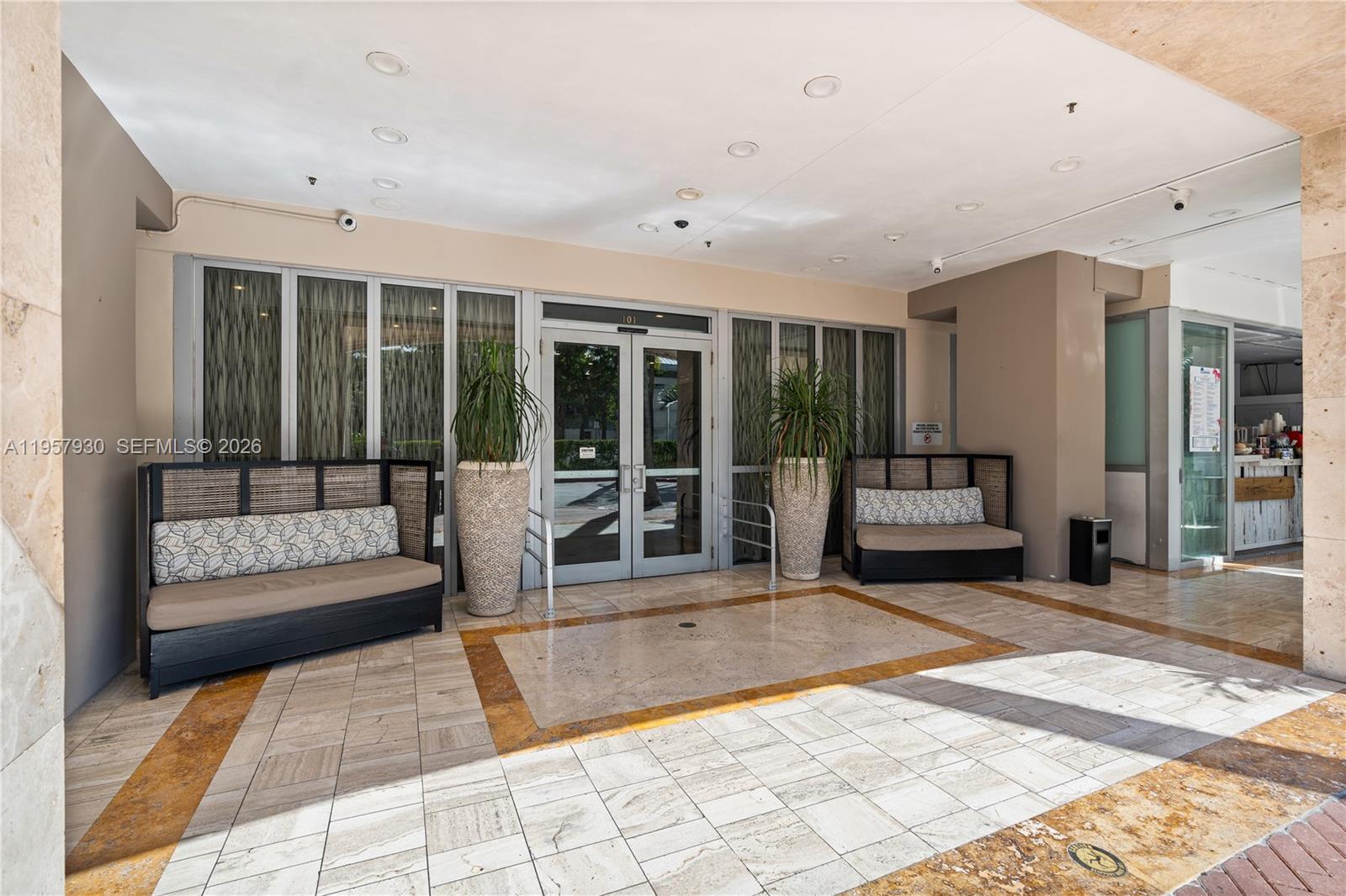 BENTLEY BEACH CONDO - Residential