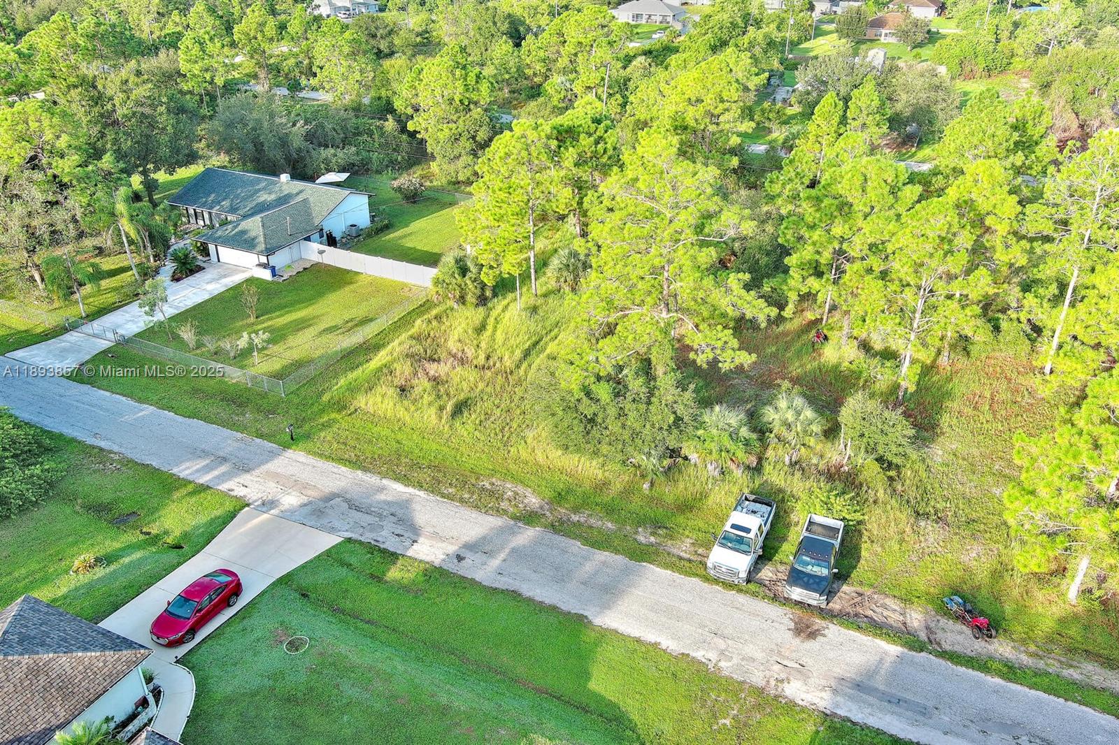 LEHIGH ACRES - Land