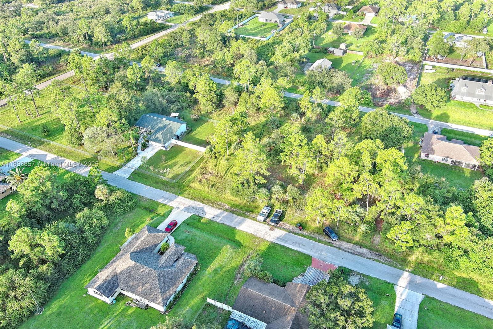LEHIGH ACRES - Land