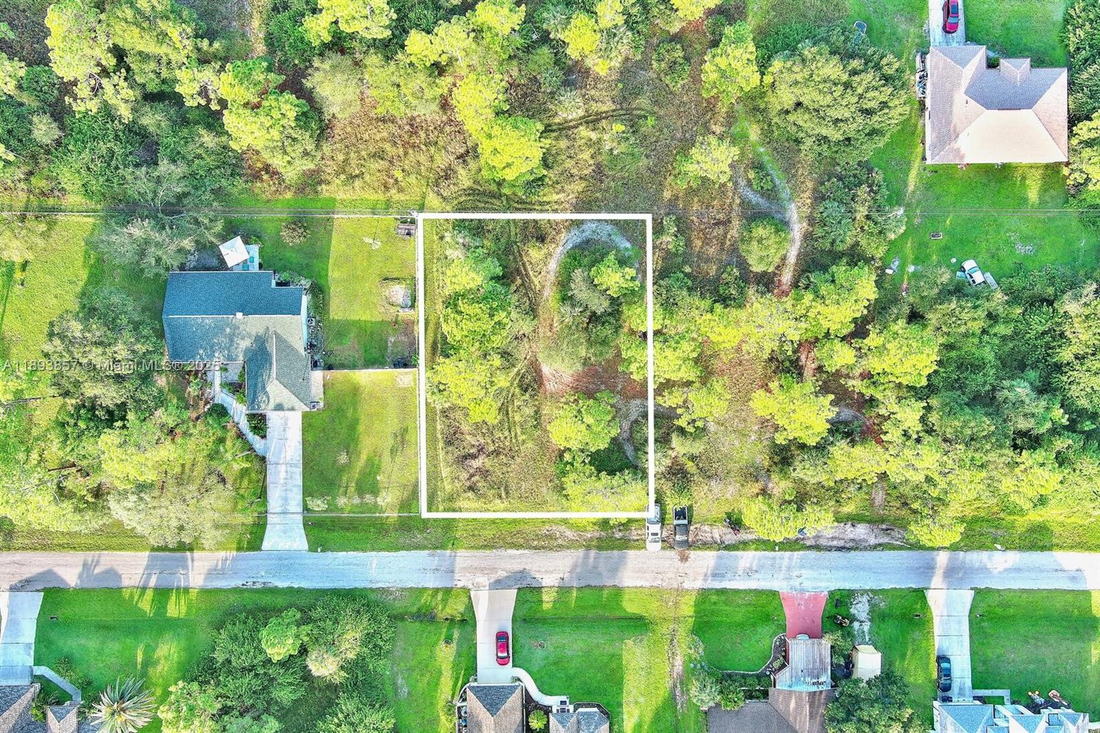LEHIGH ACRES - Land
