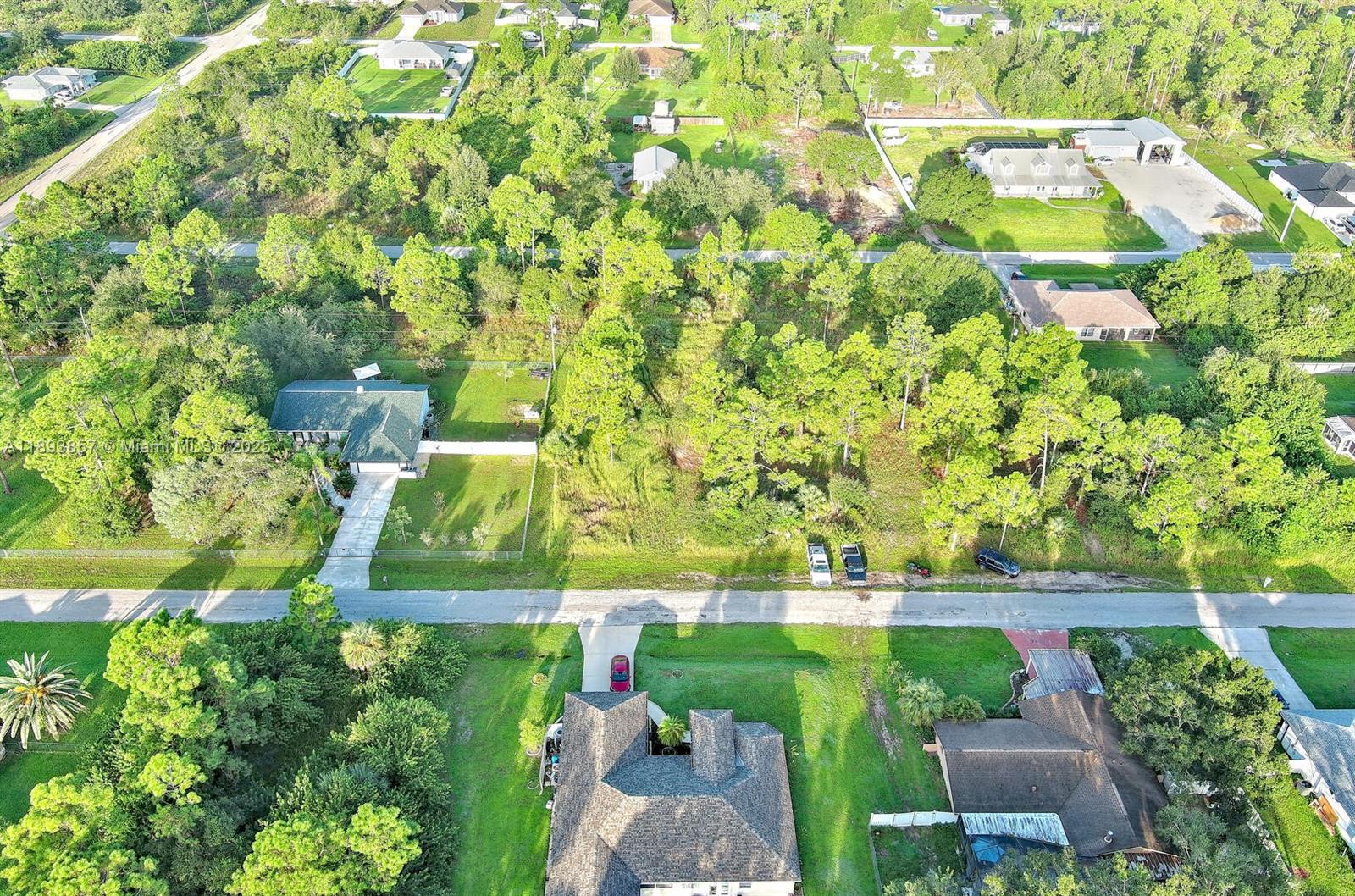 LEHIGH ACRES - Land