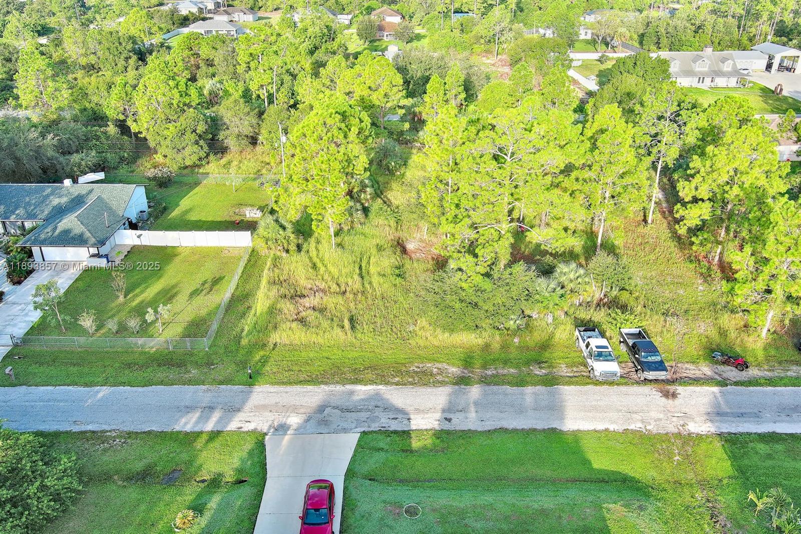 LEHIGH ACRES - Land