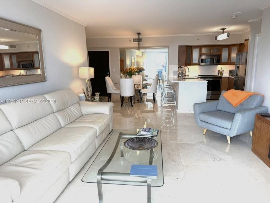 YACHT CLUB AT PORTOFINO C - Residential