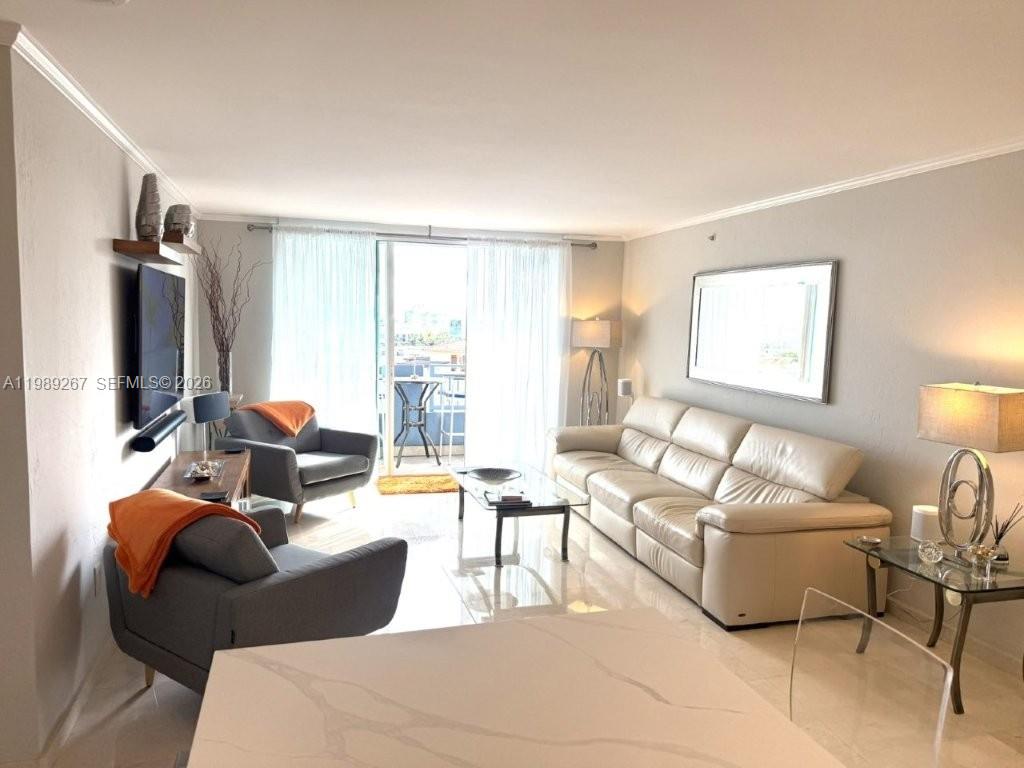 YACHT CLUB AT PORTOFINO C - Residential