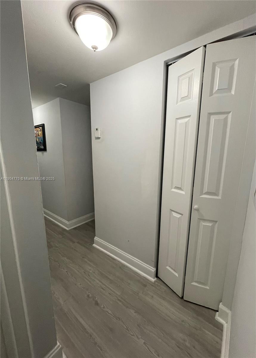 COURTYARDS AT KENDALL CON - Residential