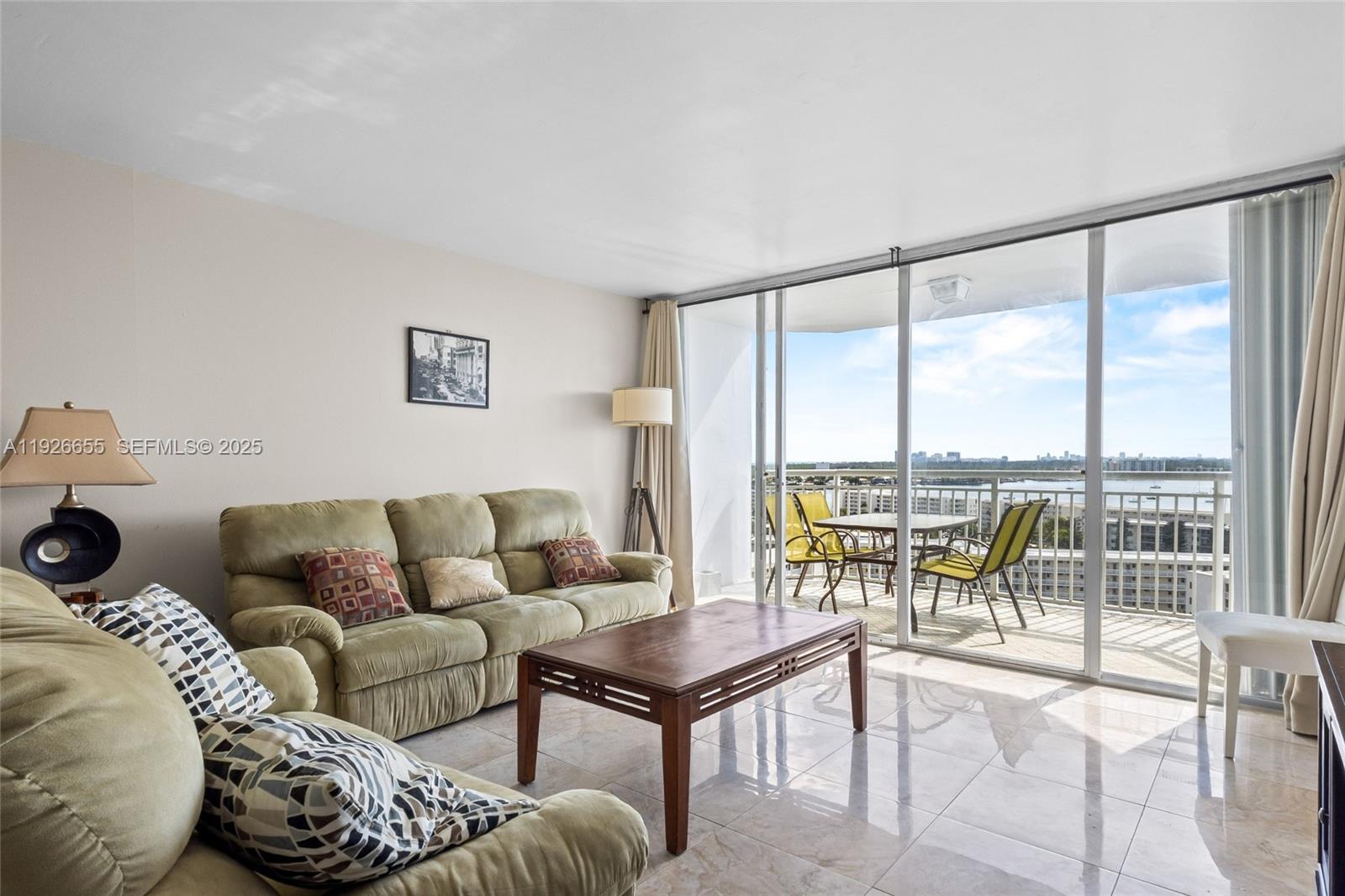 DEL PRADO MARINA - Residential