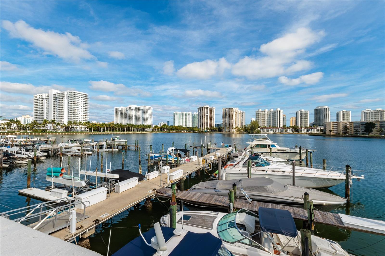 DEL PRADO MARINA - Residential