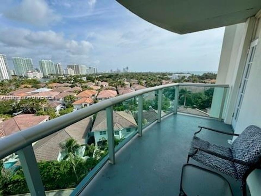 Experience luxurious living with breathtaking intracoastal views in this fully upgraded 2-bedroom, 2-bathroom unit located in the prestigious Ocean Reserve Condo. Perfectly situated in a short-term rental approved building, this property is an ideal investment opportunity or a dream home. - Fully Upgraded: Modern finishes and upgrades throughout the unit ensure a stylish and comfortable lifestyle. - Amenities Galore: Take advantage of fantastic building amenities, including: - Refreshing pool - State-of-the-art modern gym - Tennis court - All amenities open to owners and tenants Additional Benefits: - Assessment Paid in Full: No additional assessments to worry about, as the seller has paid in full.