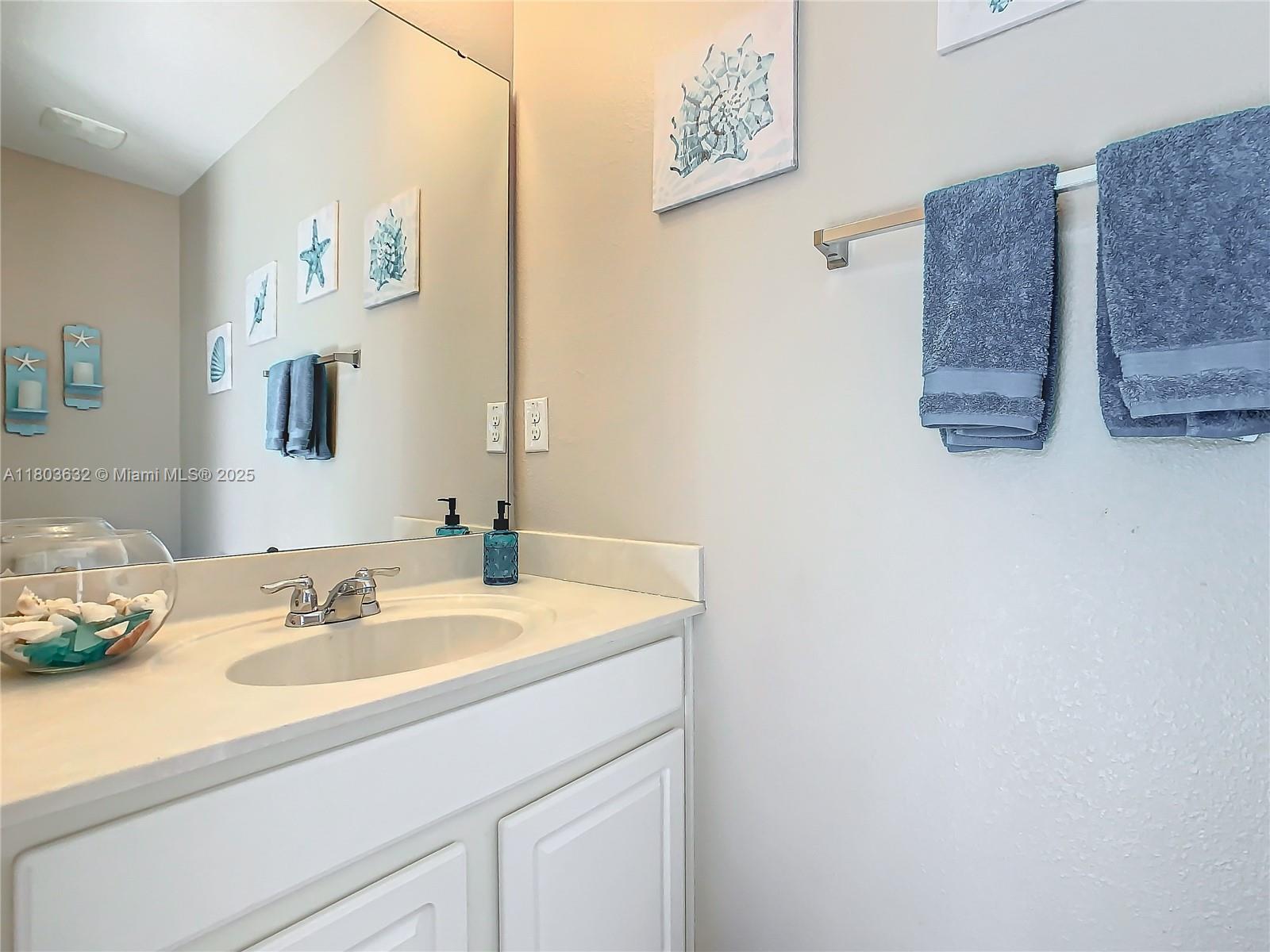 Oakmont Twnhms Ph 1 - Residential