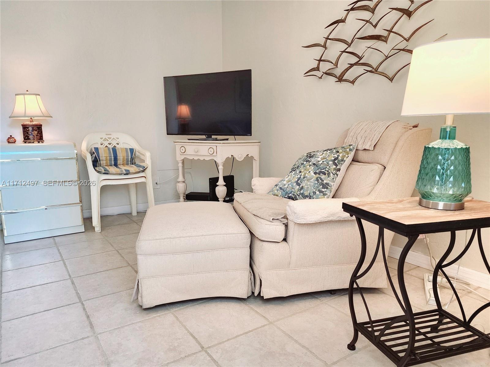 TIFFANY APTS CO-OP - Residential