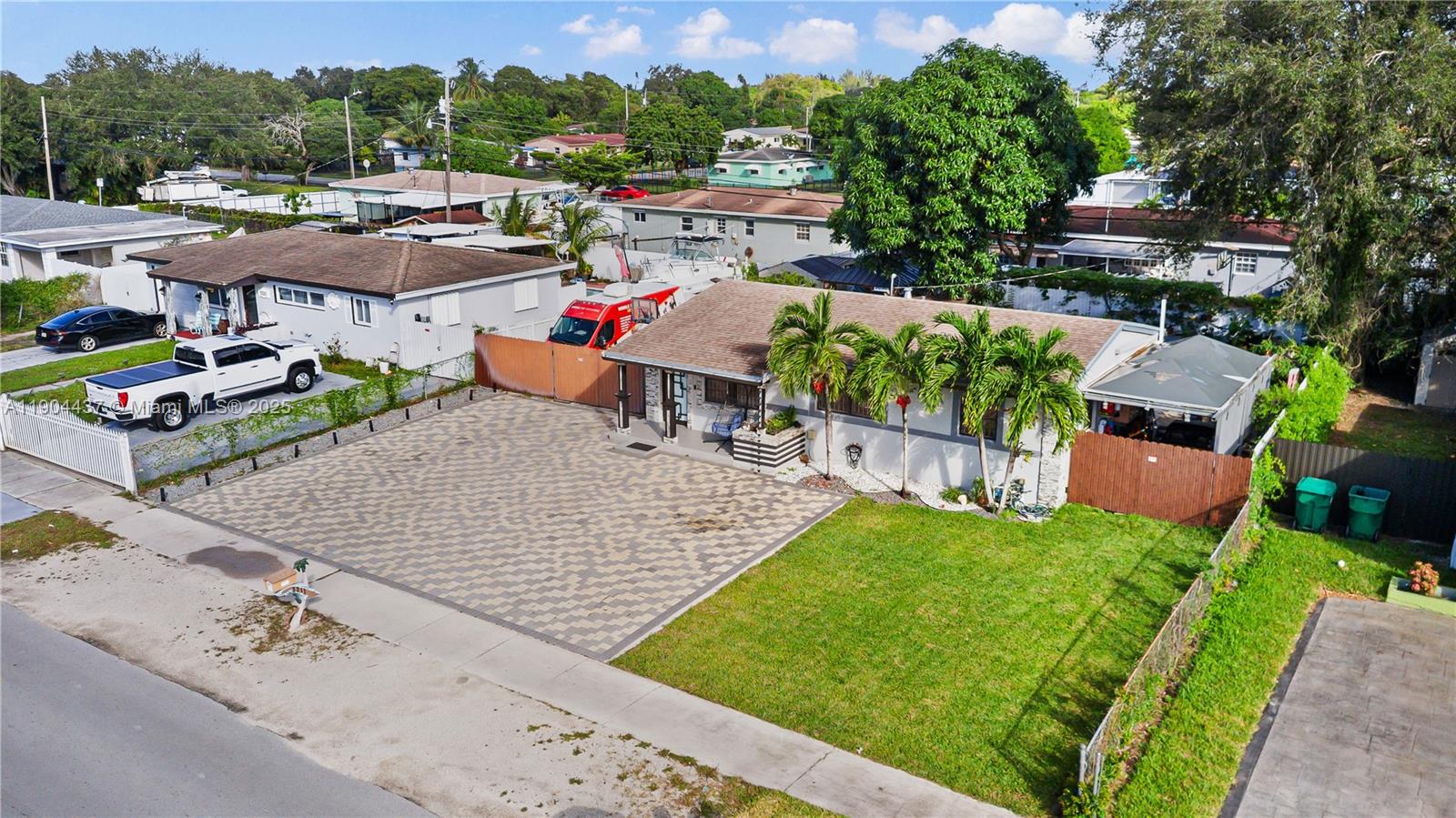 MYRTLE GROVE 1ST ADDN - Residential