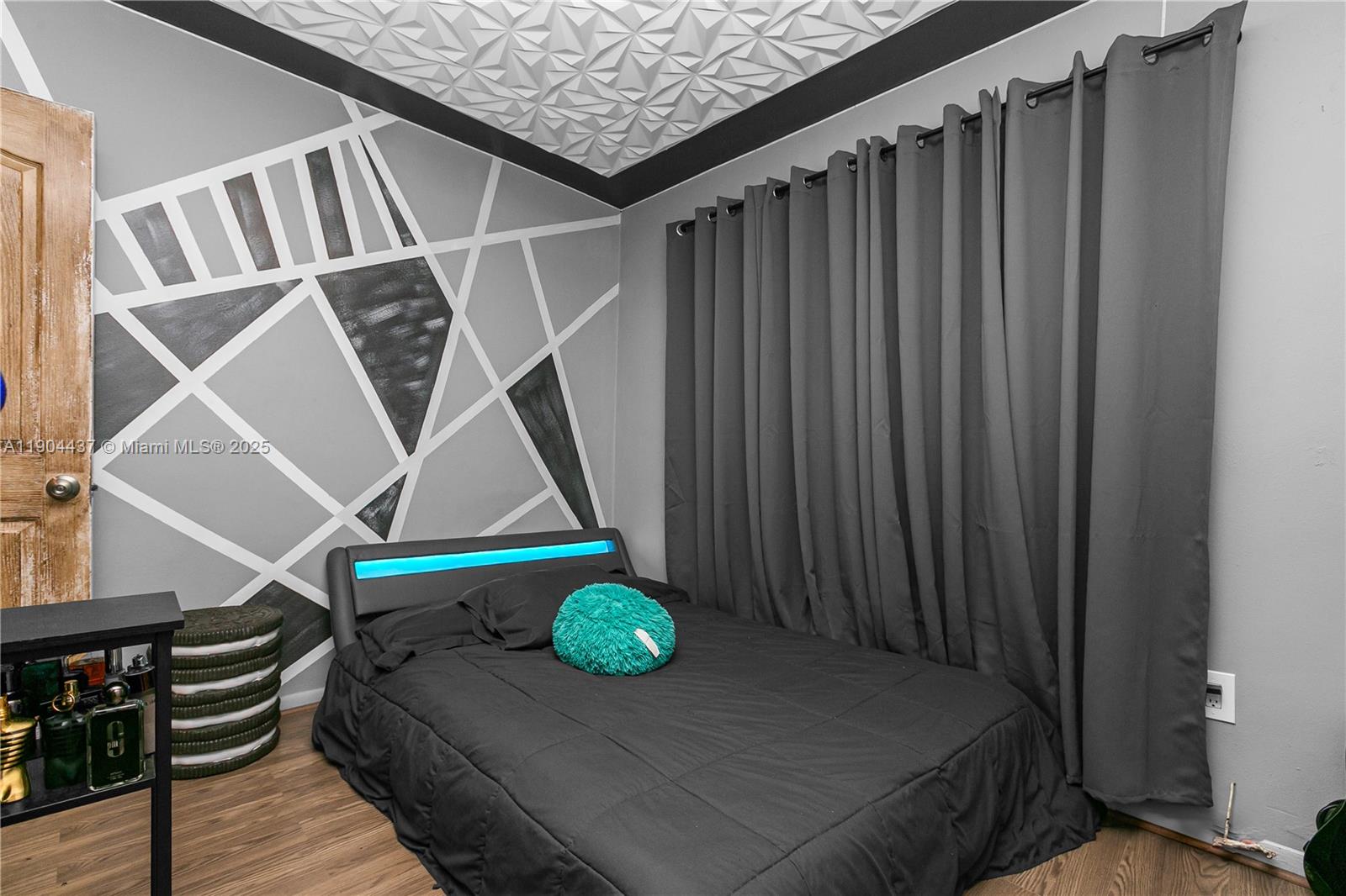 MYRTLE GROVE 1ST ADDN - Residential