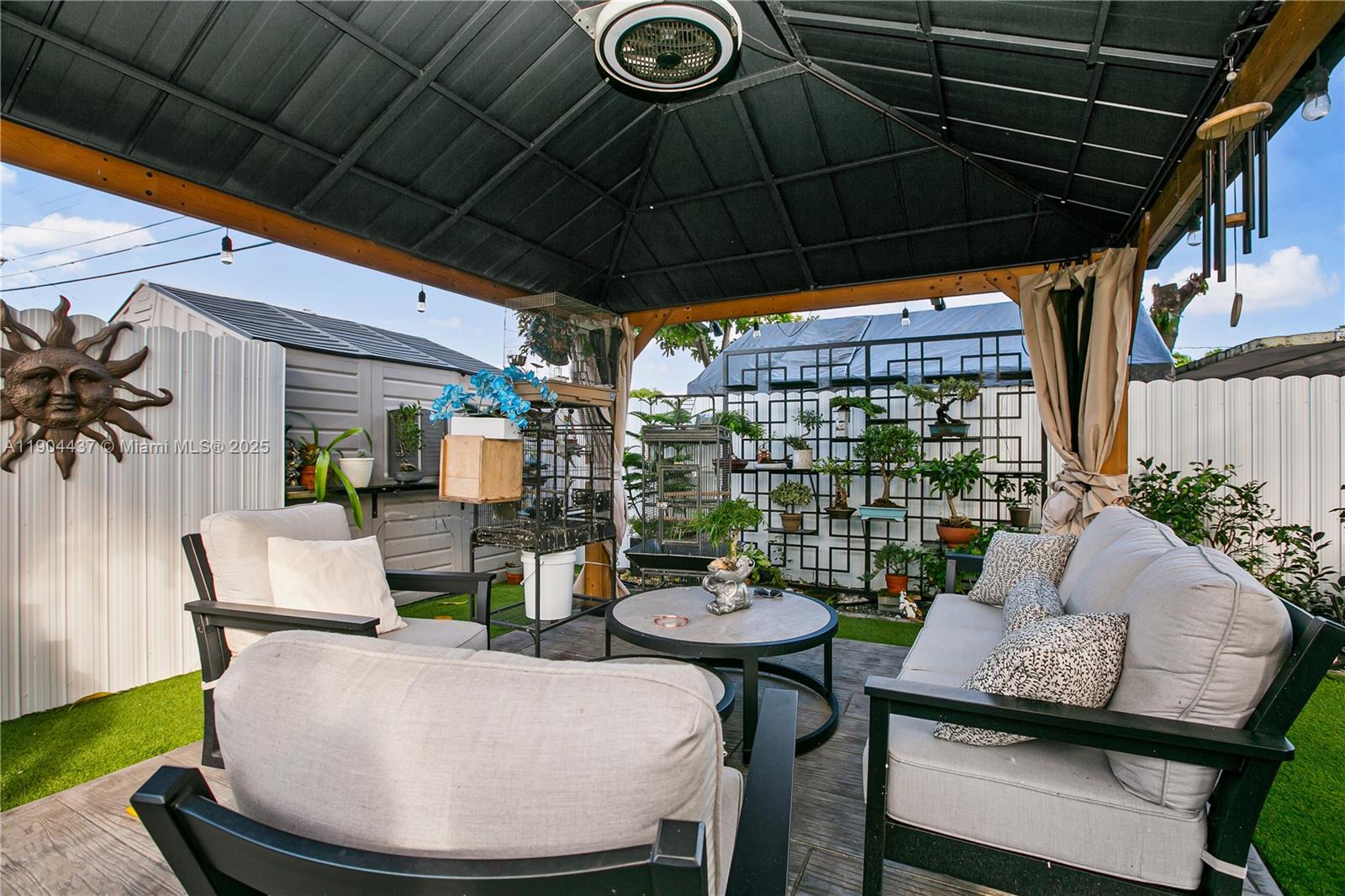 MYRTLE GROVE 1ST ADDN - Residential