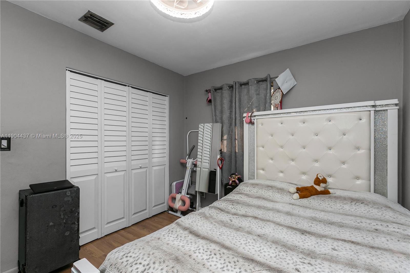 MYRTLE GROVE 1ST ADDN - Residential