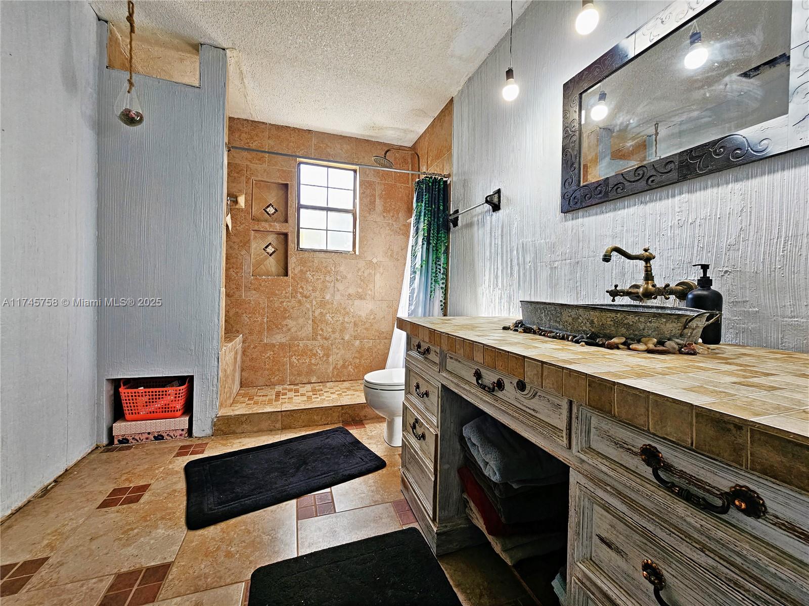 MEADOW WOOD - Residential