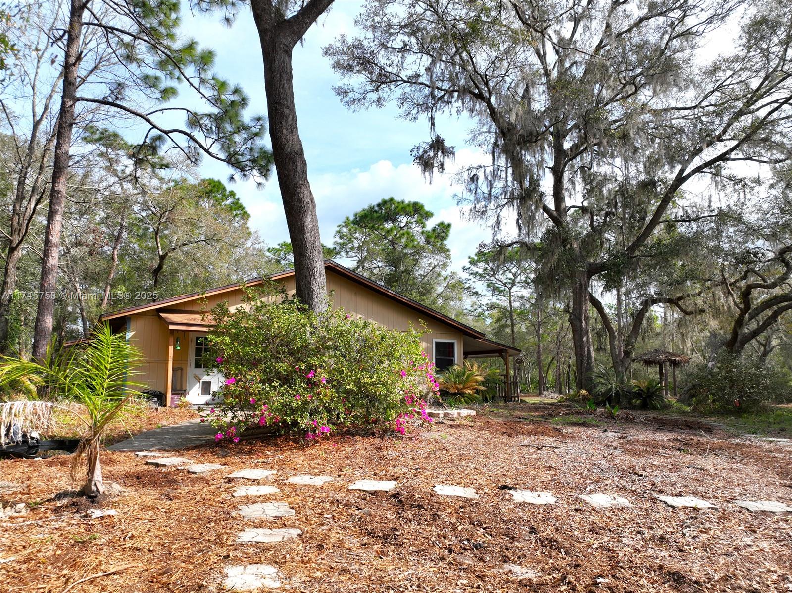 MEADOW WOOD - Residential