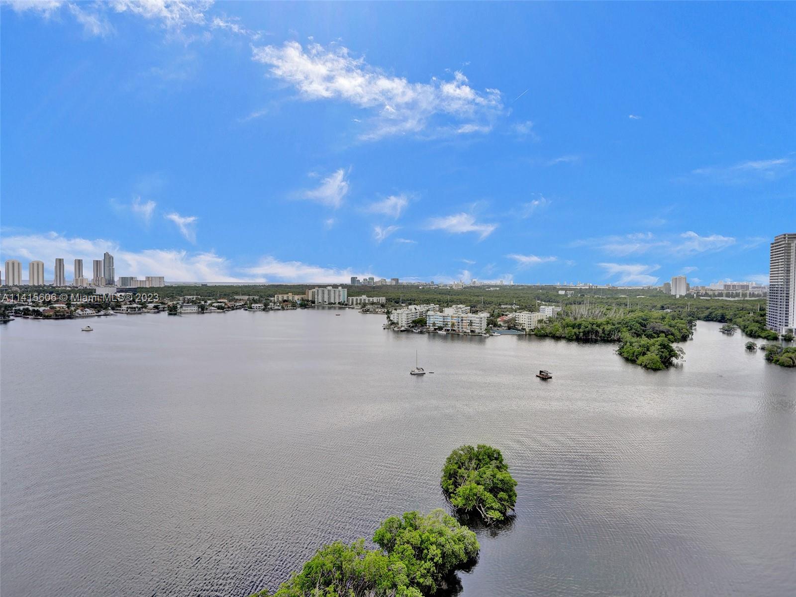 MARINA PALMS RESIDENCES S - Residential