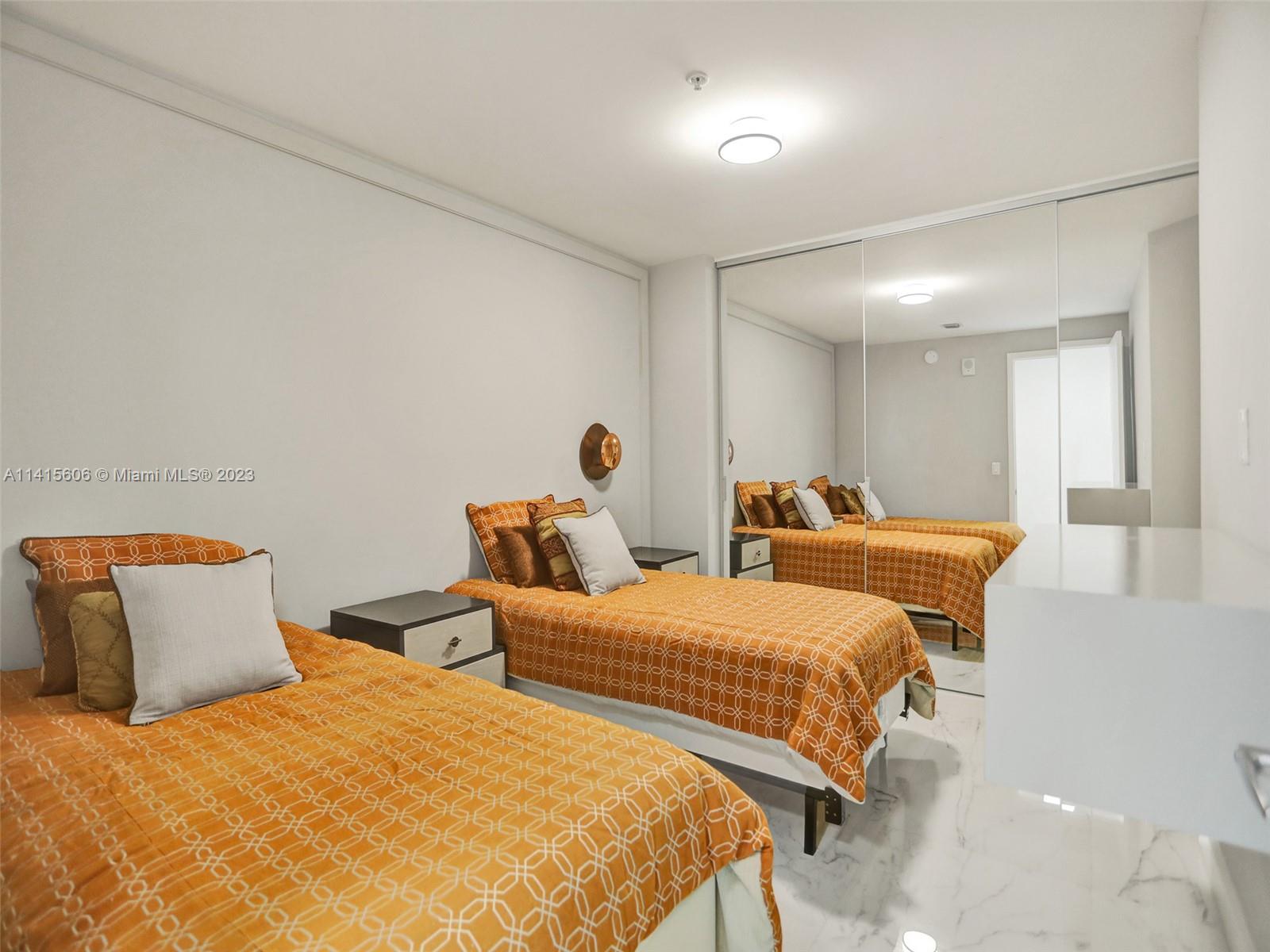 MARINA PALMS RESIDENCES S - Residential