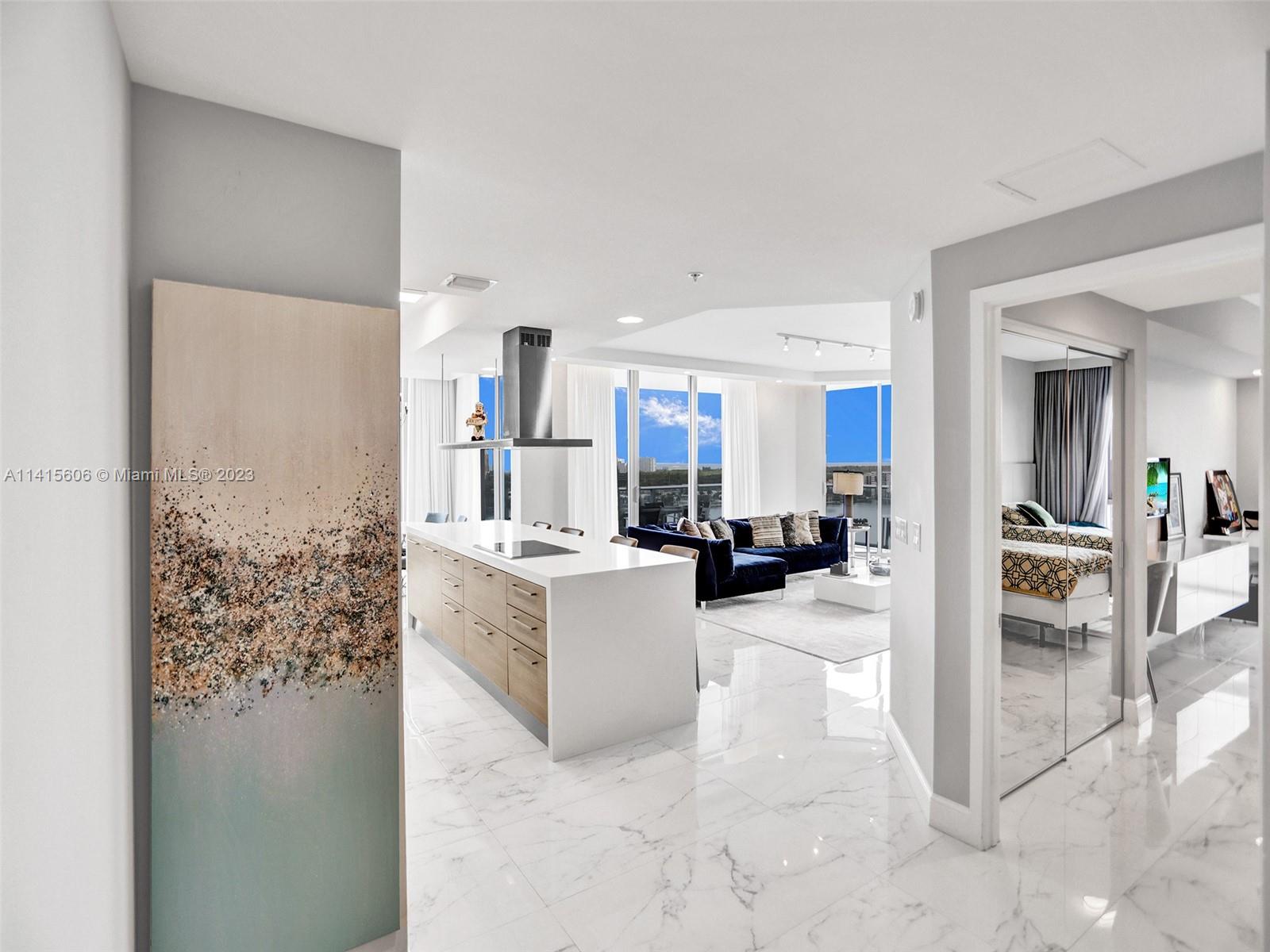 MARINA PALMS RESIDENCES S - Residential