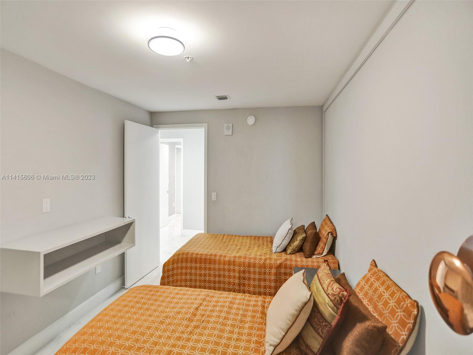 MARINA PALMS RESIDENCES S - Residential