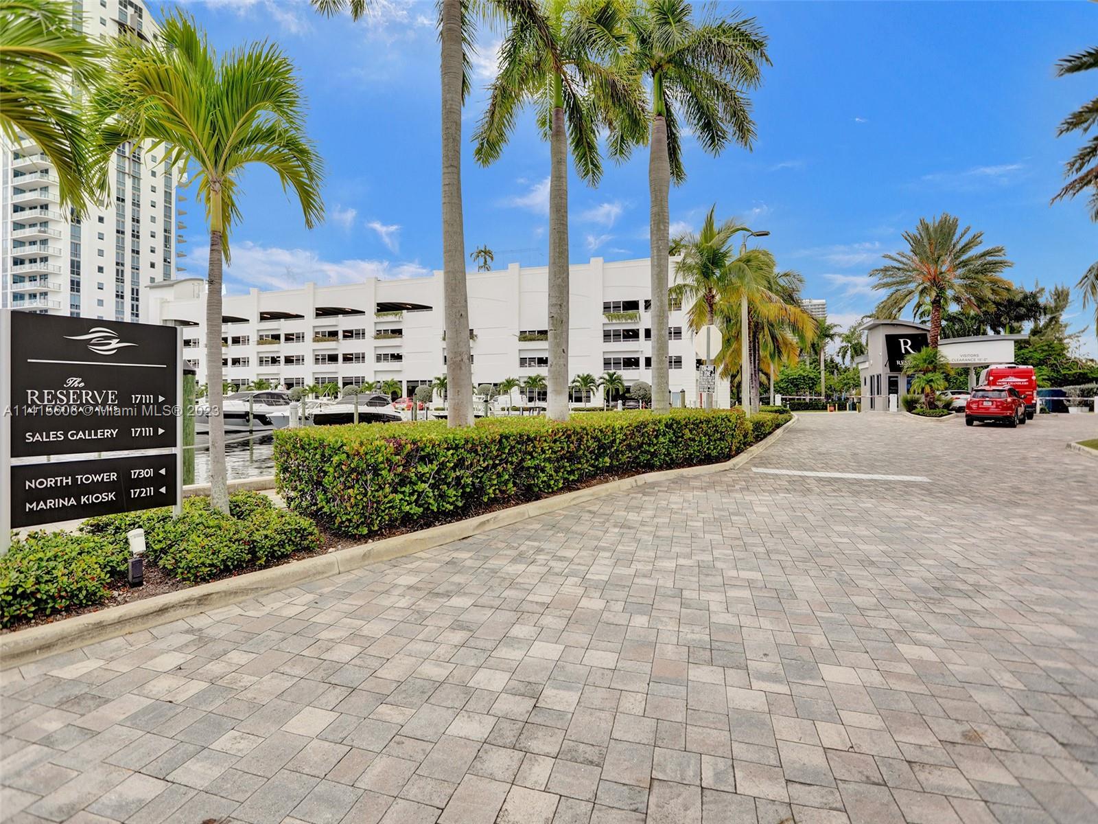 MARINA PALMS RESIDENCES S - Residential