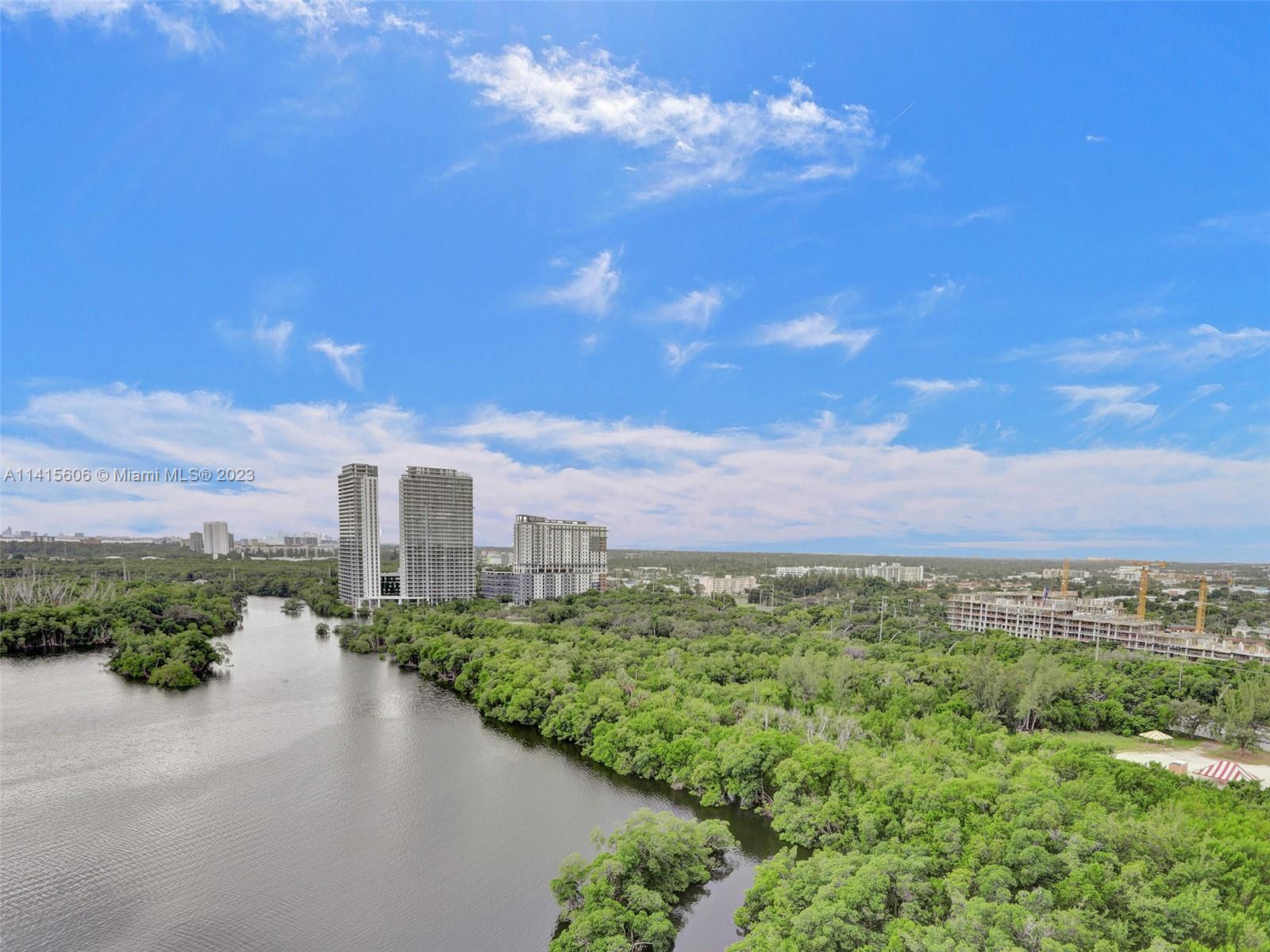 MARINA PALMS RESIDENCES S - Residential