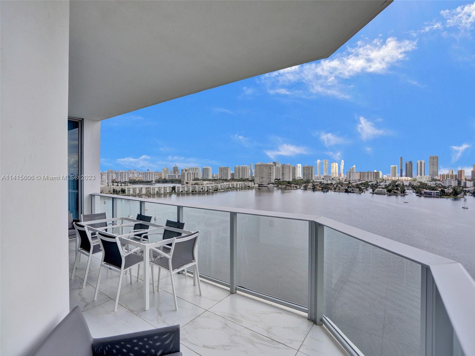 MARINA PALMS RESIDENCES S - Residential