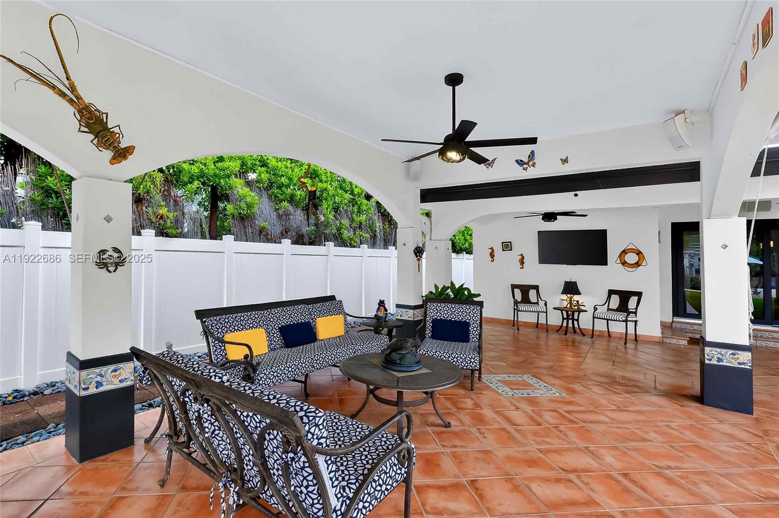 BISCAYNE POINT - Residential