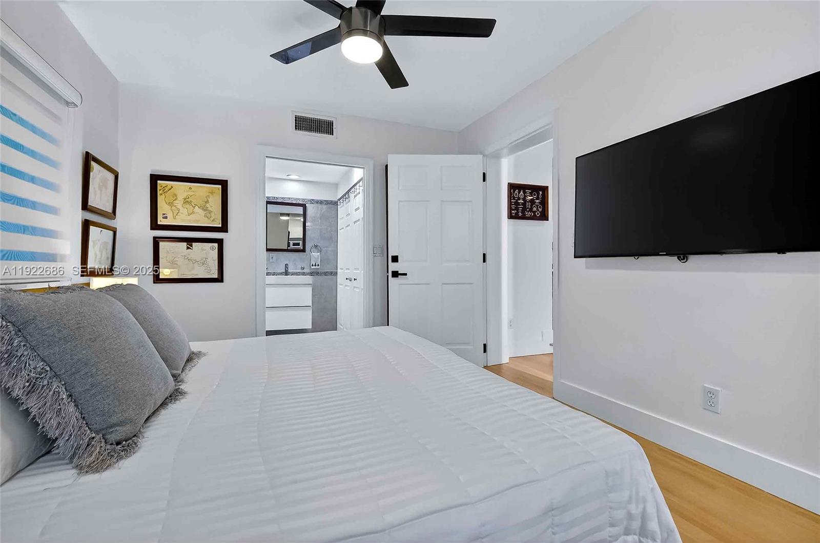 BISCAYNE POINT - Residential