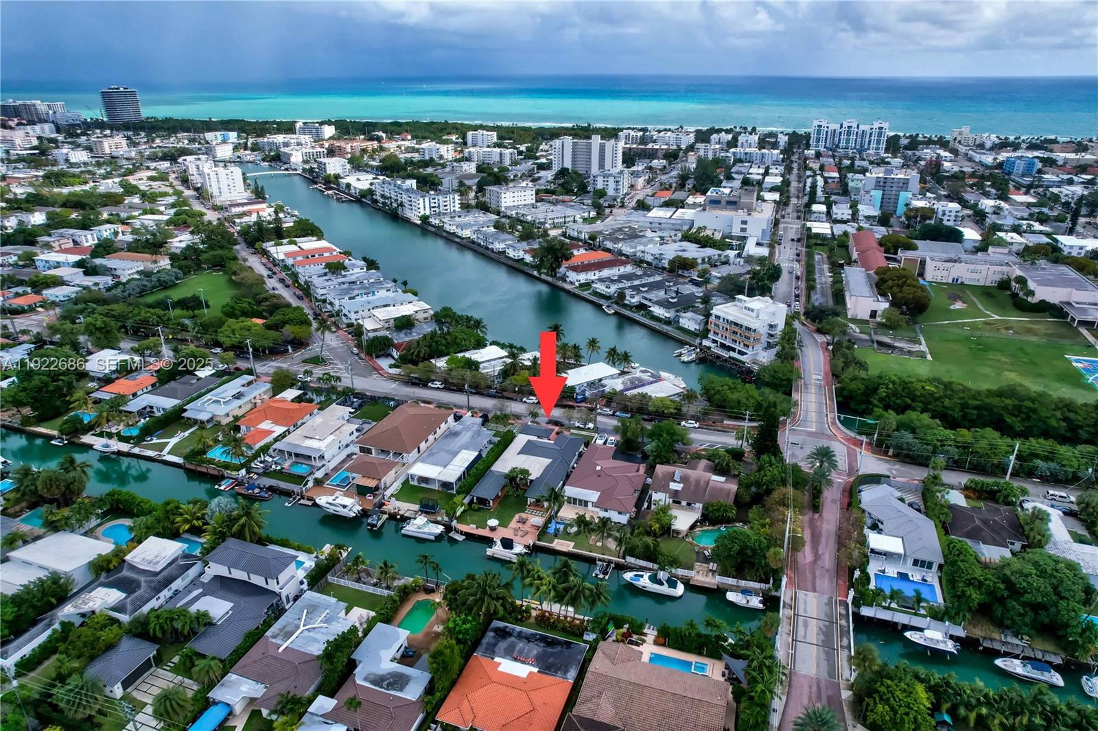 BISCAYNE POINT - Residential