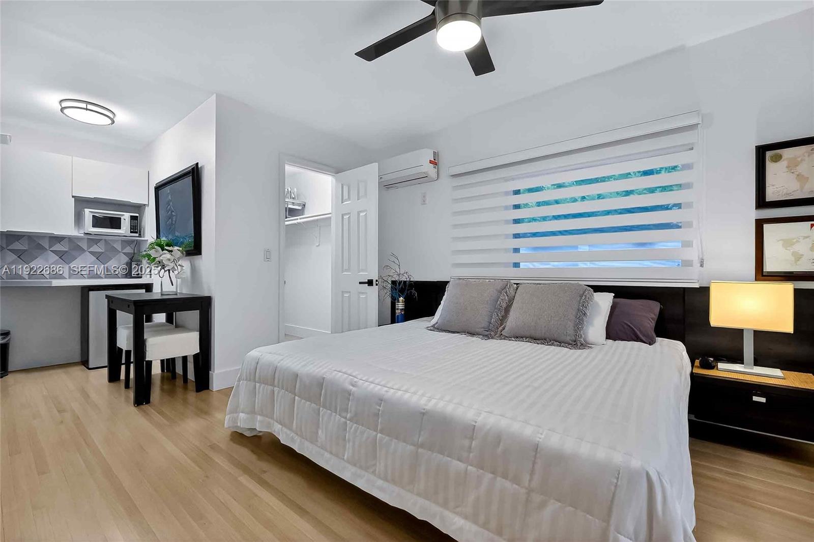 BISCAYNE POINT - Residential