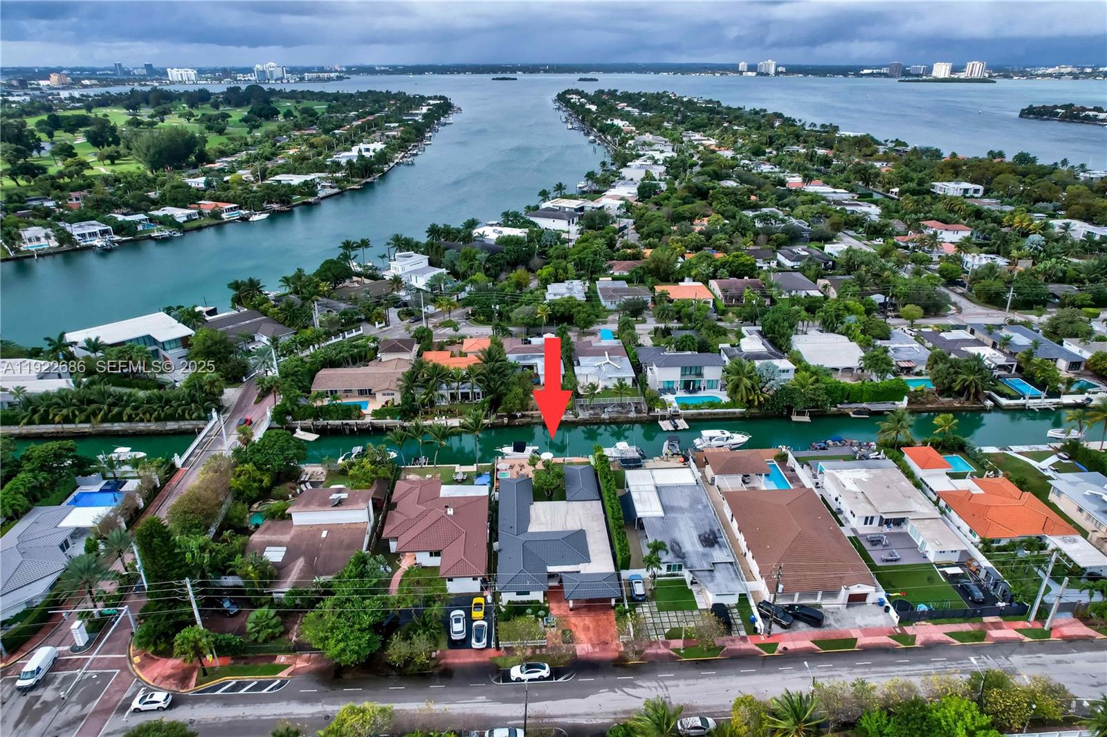 BISCAYNE POINT - Residential