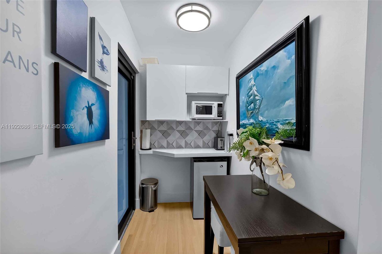 BISCAYNE POINT - Residential