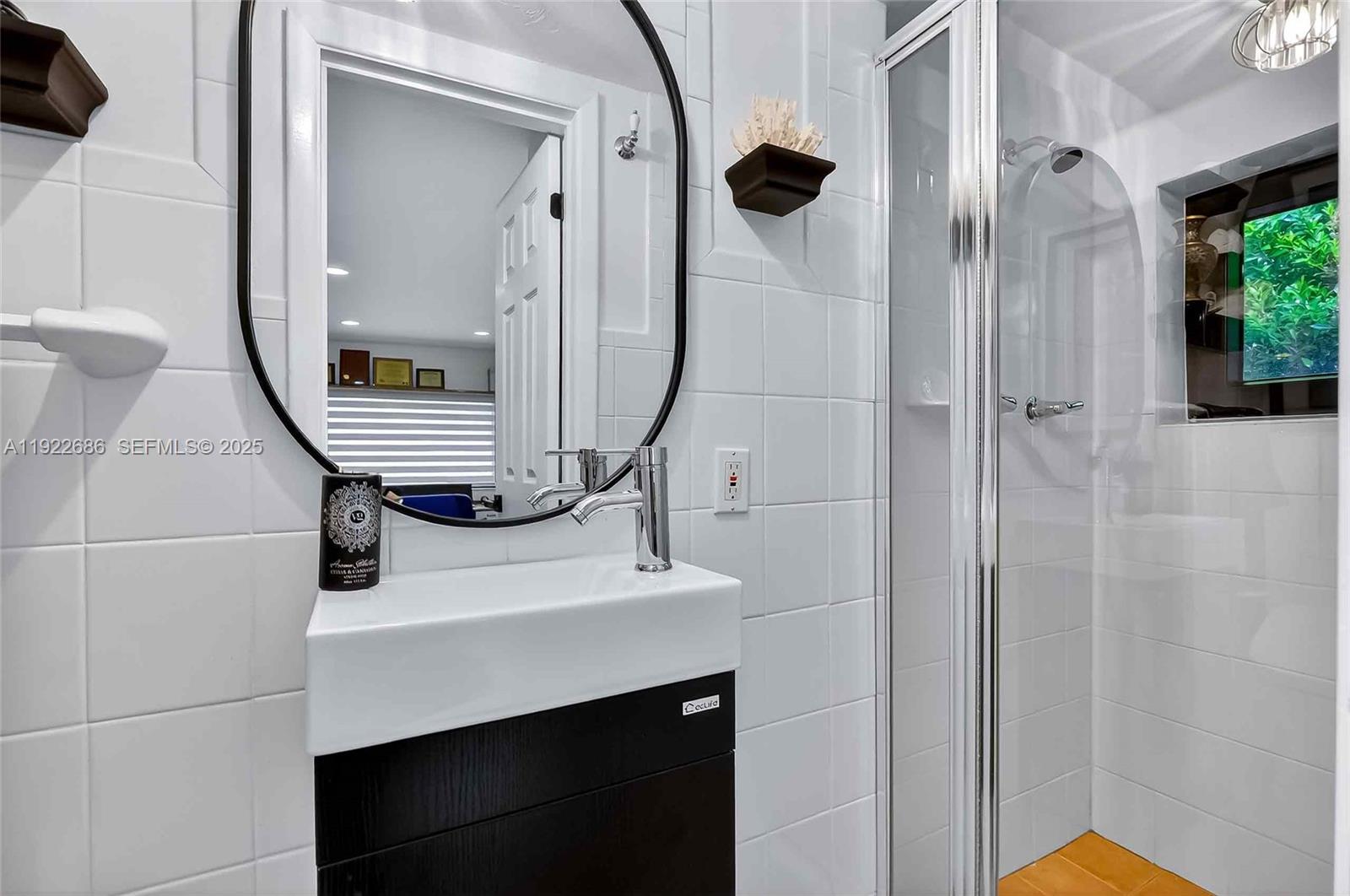 BISCAYNE POINT - Residential