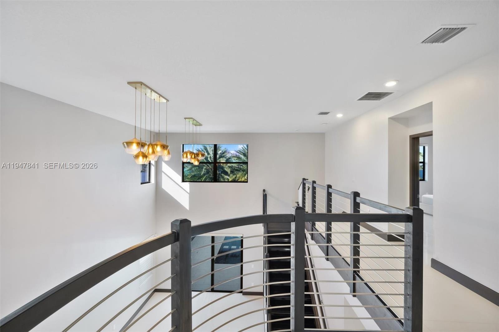 DUNNWOODY LAKE - Residential