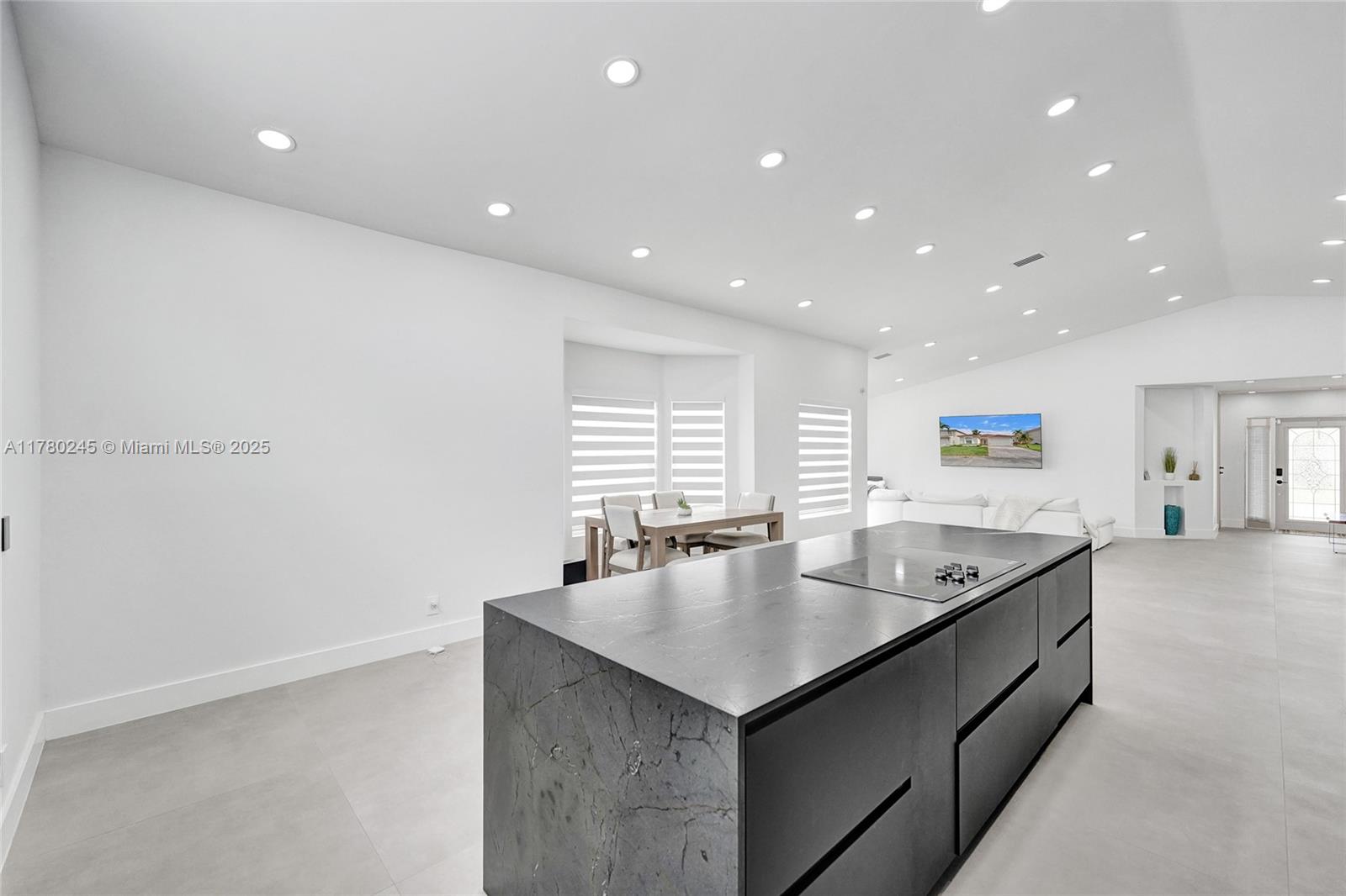 BANYAN OAKRIDGE PLAT - Residential