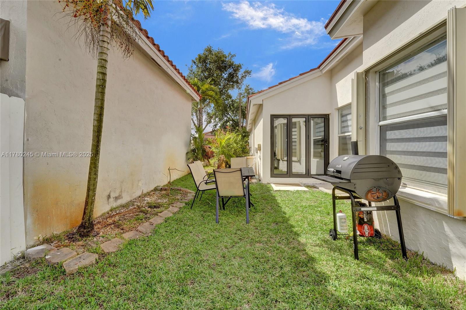 BANYAN OAKRIDGE PLAT - Residential