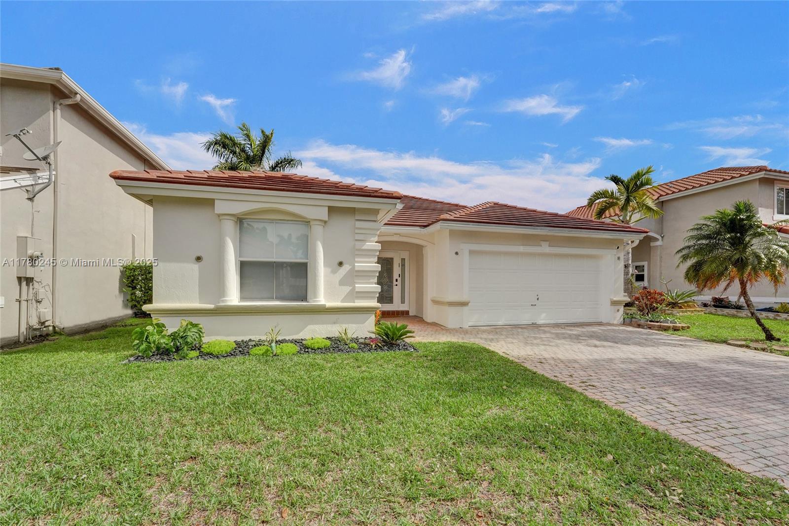 BANYAN OAKRIDGE PLAT - Residential