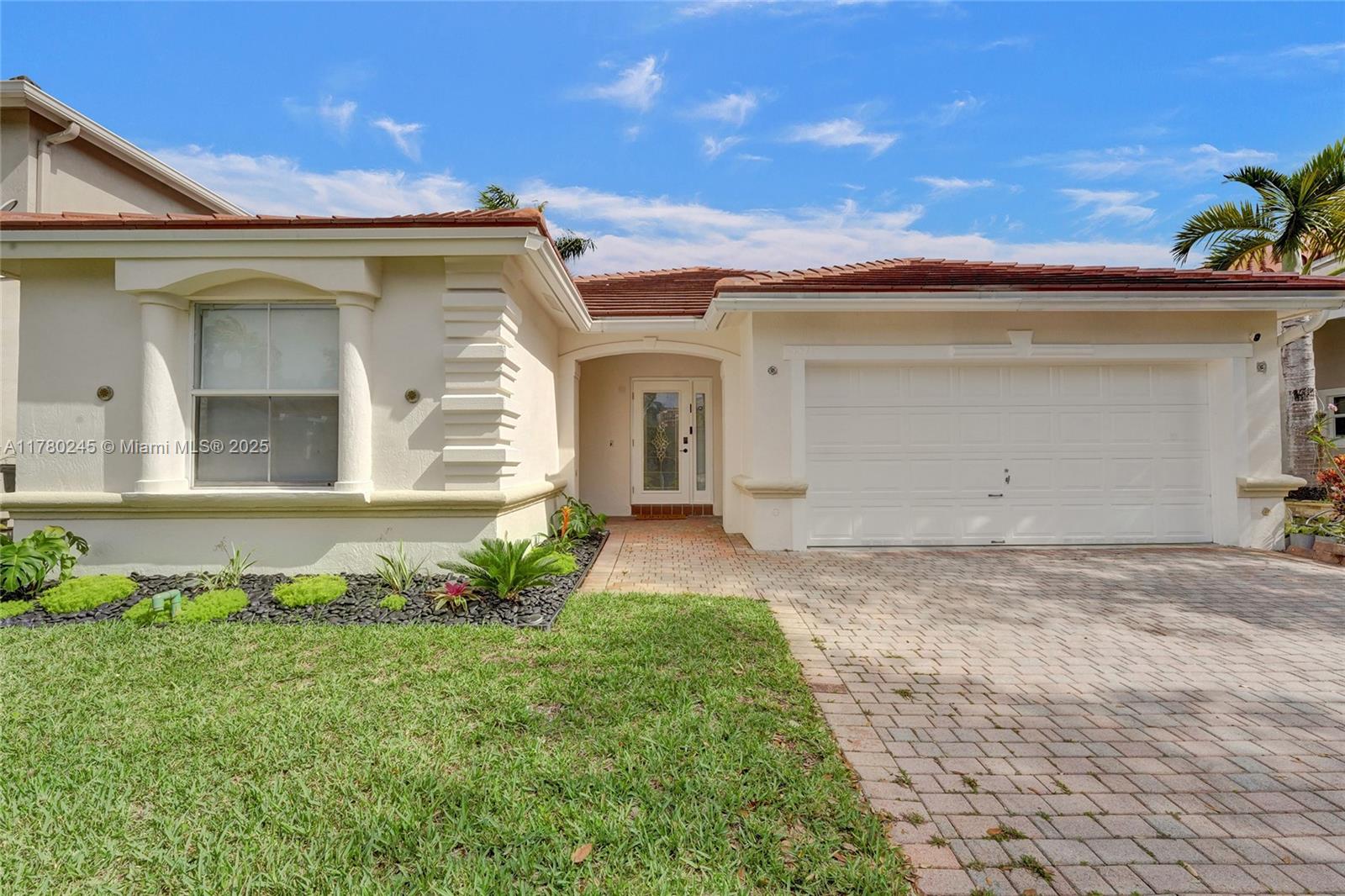 BANYAN OAKRIDGE PLAT - Residential