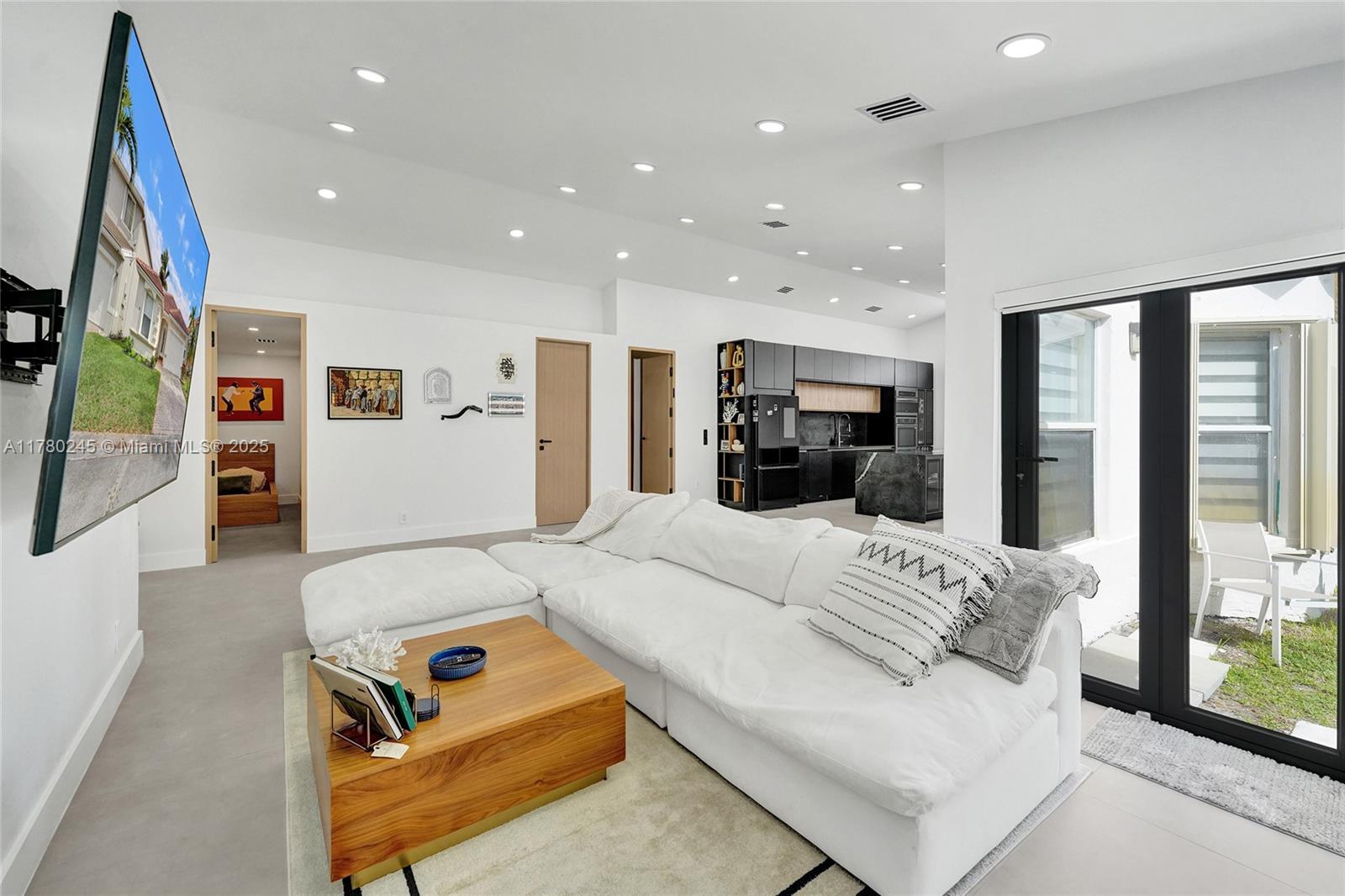 BANYAN OAKRIDGE PLAT - Residential
