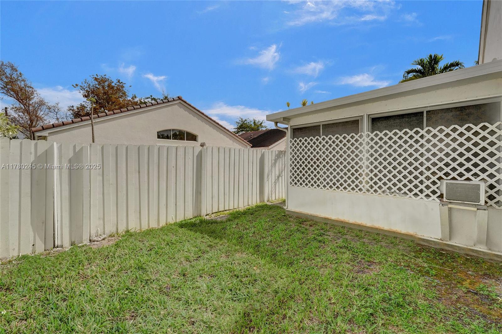 BANYAN OAKRIDGE PLAT - Residential