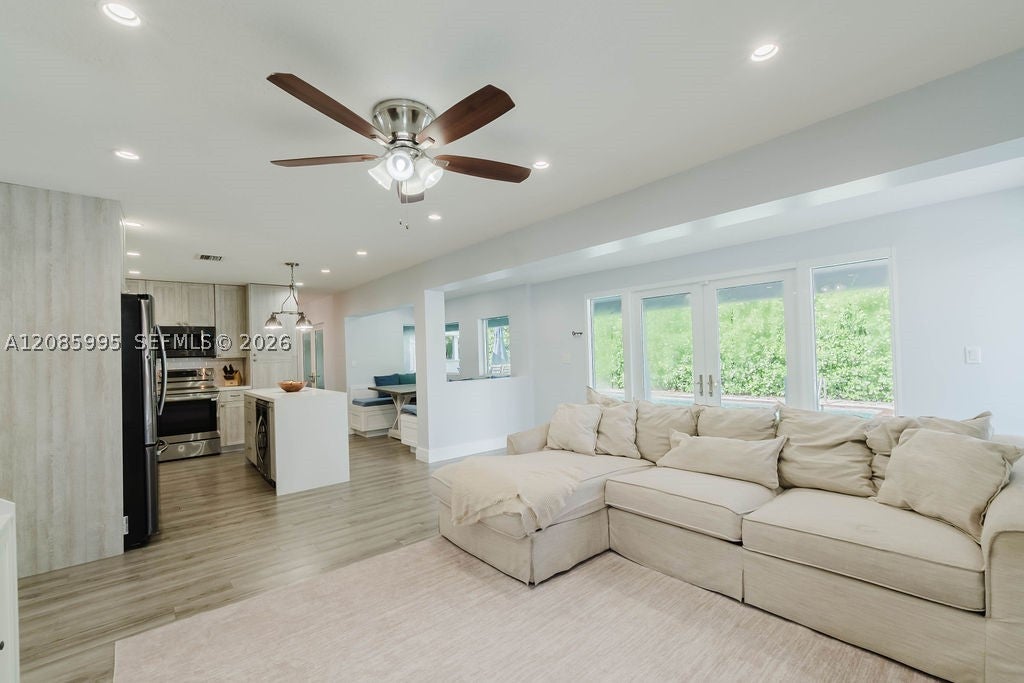 1732 SW 103rd Pl