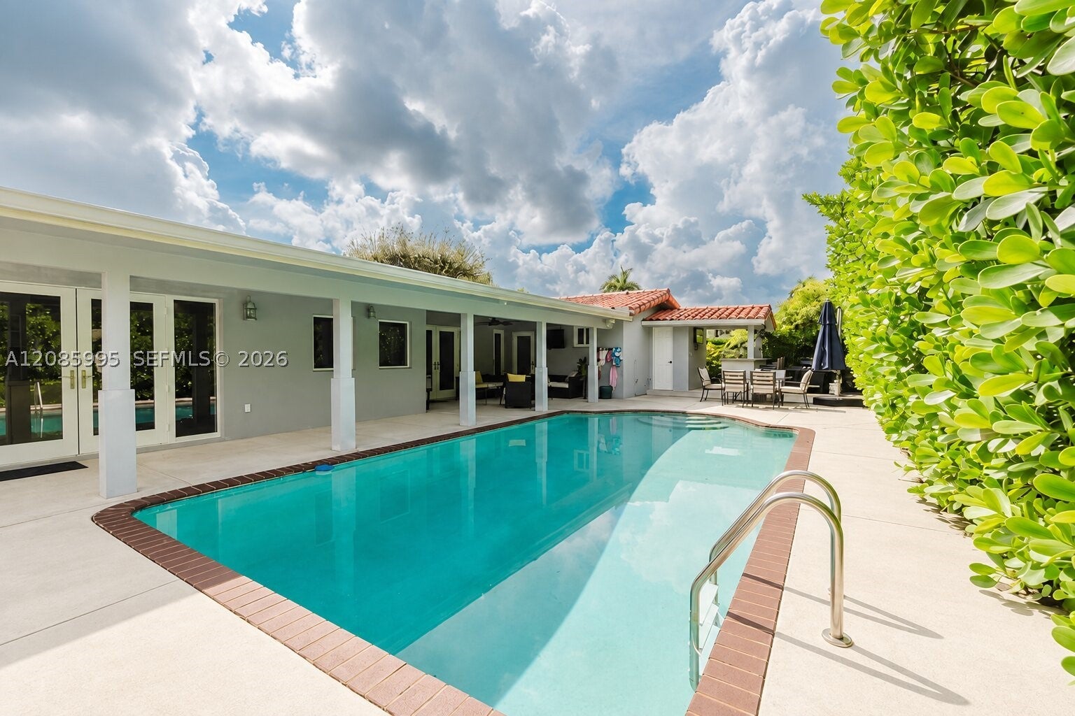 1732 SW 103rd Pl