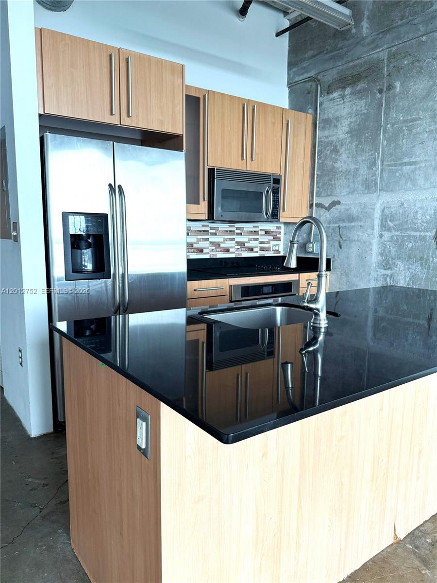 8101 Biscayne Blvd R-410