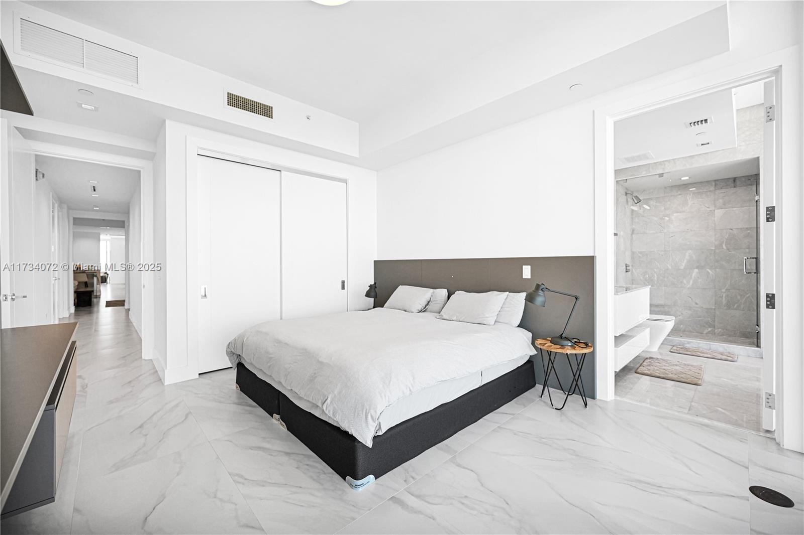 NORTH BISCAYNE BEACH AMEN - Residential