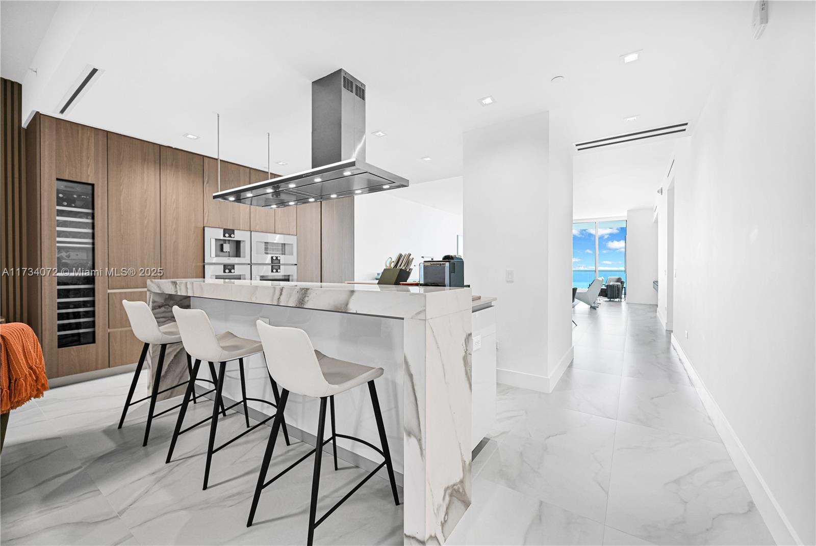 NORTH BISCAYNE BEACH AMEN - Residential