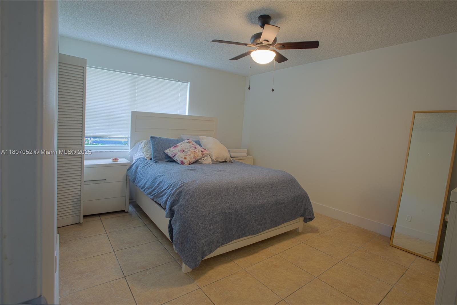 CLUB QUARTERS AT RAINTREE - Residential