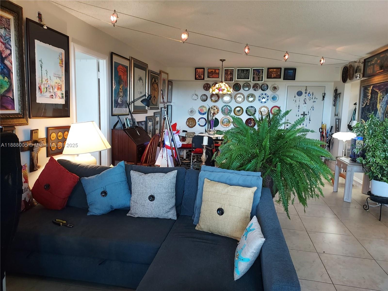 PARK PLACE CONDOMINIUM NO - Residential