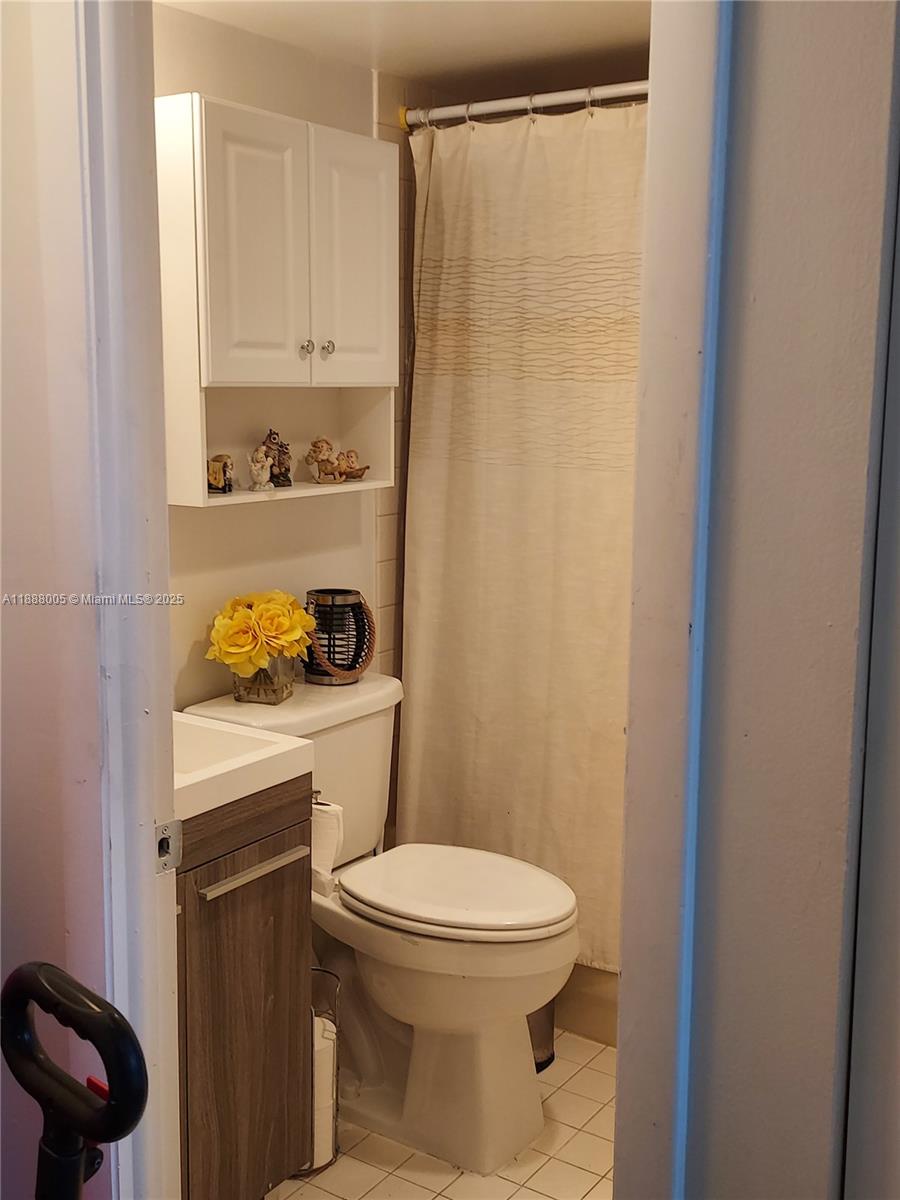 PARK PLACE CONDOMINIUM NO - Residential